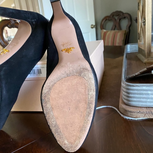 Prada black suede heels - Picture 10 of 10